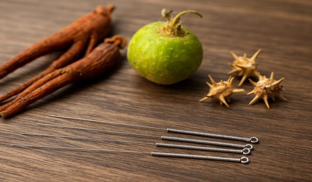 Acupuntura y Hierbas Medicinales: ¿Pueden Mejorar tu Vida Sexual?