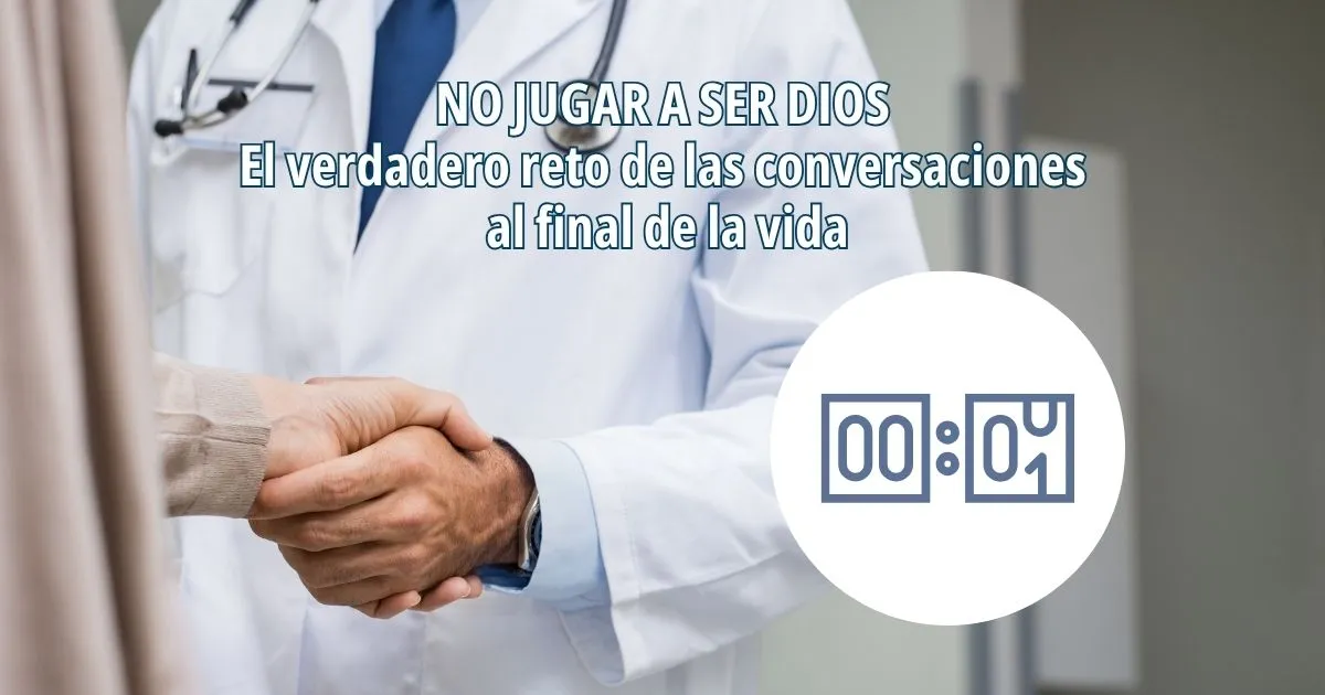 médico conversando con paciente con empatía y contacto físico